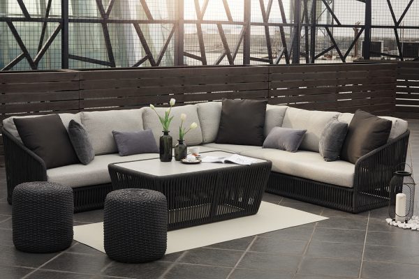 Chicago Living Outdoor Furniture