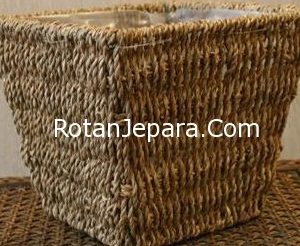 Keranjang Basket Rotan Sintetis