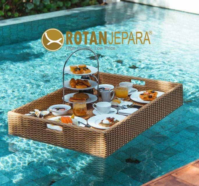 Rectangular floating tray for outdoor swimming pools Rectangular floating tray for outdoor swimming pools