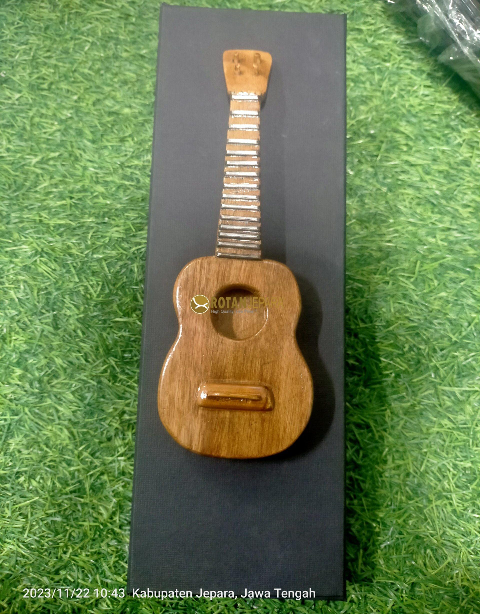 Wooden Ukulele Craft Wooden Ukulele Craft