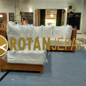 Erjero Rattan Corner Living Room Resort Furniture