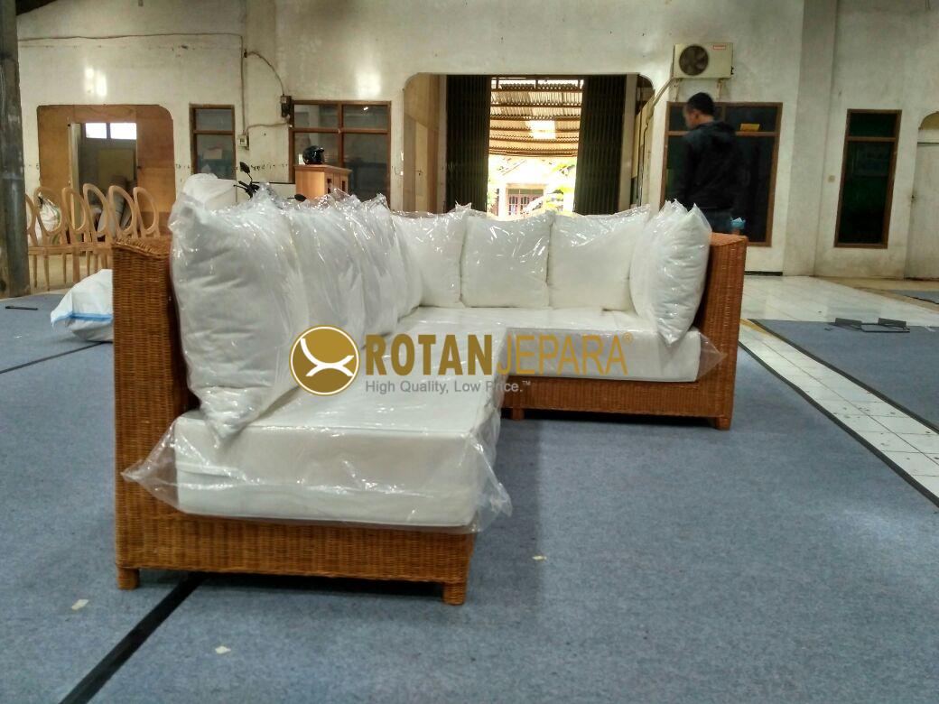 Erjero Rattan Corner Living Room Resort Furniture Erjero Rattan Corner Living Room Resort Furniture
