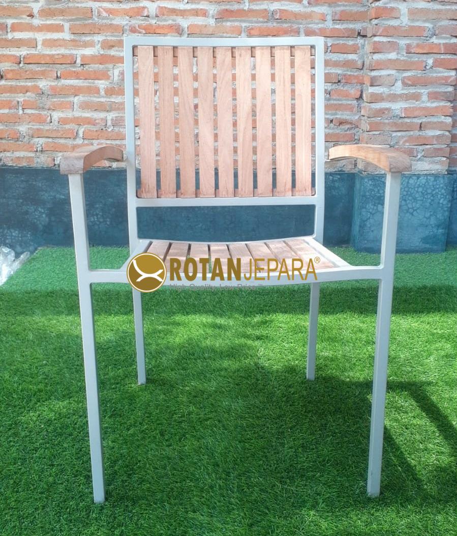 Prabowo Gemoy Arm Chair Hotel Aluminum Teak Furniture Outdoor Prabowo Gemoy Arm Chair Hotel Aluminum Teak Furniture Outdoor