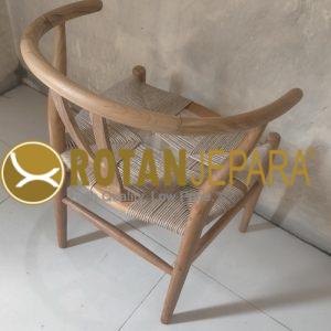 Maya woven Teak wicker Twist Chair For Hotel Kuta Beach Club Bali