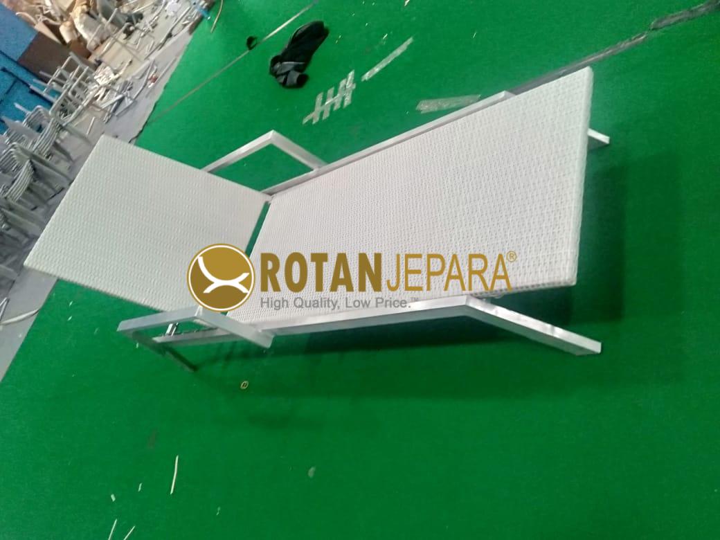IKN Sun Lounger Alumunium Wicker Ibu Kota Nusantara Kolam Renang Project IKN Sun Lounger Alumunium Wicker Ibu Kota Nusantara Kolam Renang Project