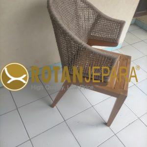 STY Kursi Makan Untuk Ruang Makan Resort