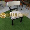 Dining Chair Upholstery Putih – Elegan, Nyaman, dan Tahan Lama