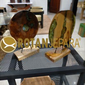 Dekorasi Kayu Resin Handmade – Unik, Elegan, dan Tahan Lama