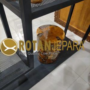 Bangku Kayu Trembesi Solid – Natural, Elegan, dan Multifungsi