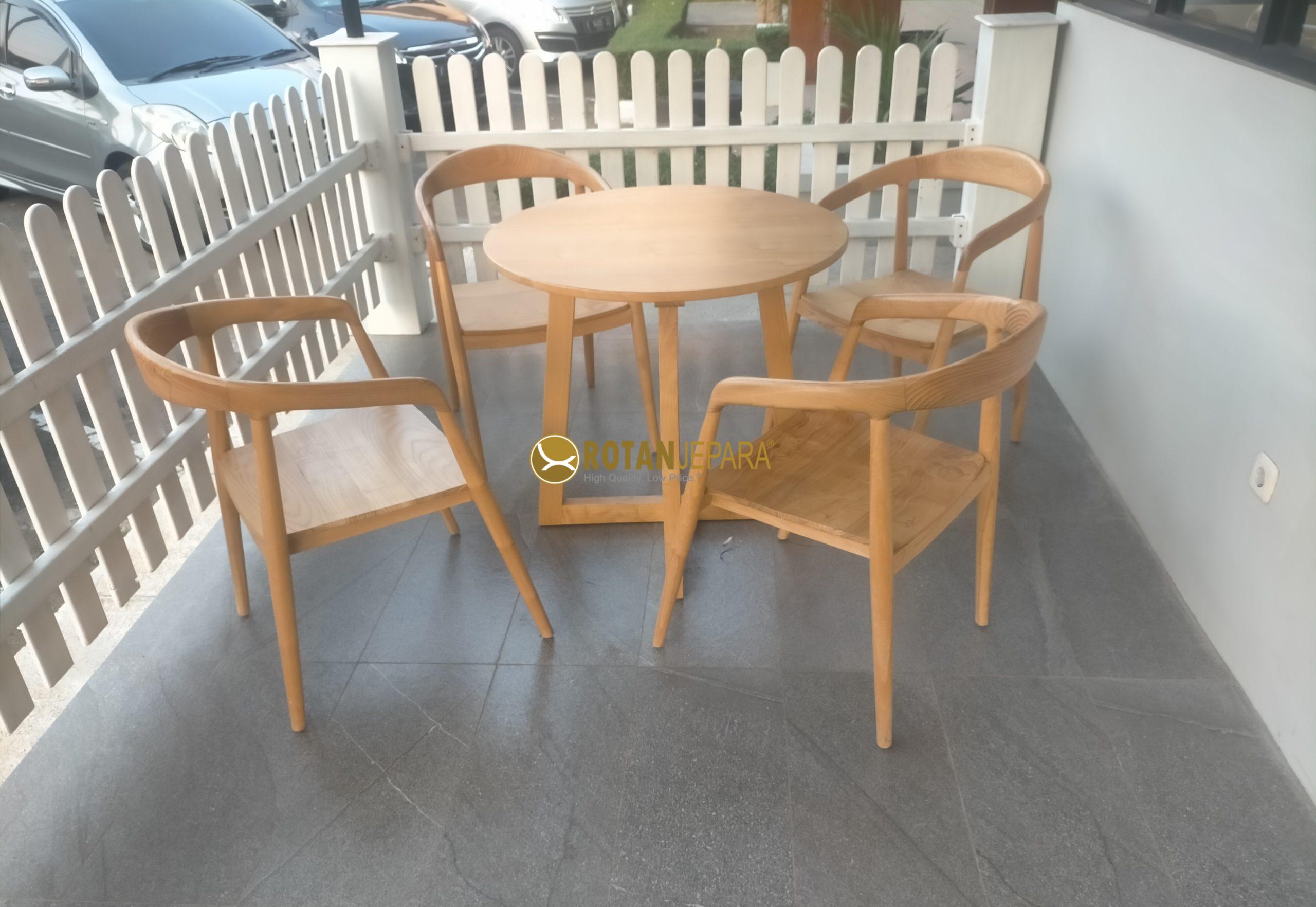 Set Meja Bundar & Kursi Kayu Minimalis Scandinavian – Elegan, Kokoh, dan Serbaguna Set Meja Bundar & Kursi Kayu Minimalis Scandinavian – Elegan, Kokoh, dan Serbaguna