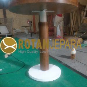 Meja Café Kayu & Besi Minimalis – Custom Persegi / Bulat