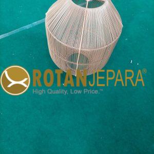 Kap Lampu Anyaman Rotan Minimalis – Handmade Decorative Lighting