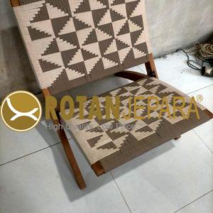 Kursi Anyaman Geometris Kayu Jati Minimalis – Handmade Series
